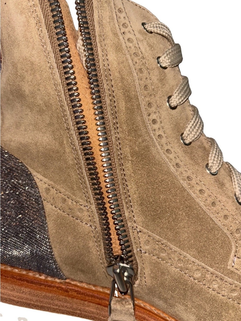 THE OFFICE OF ANGELA SCOTT Mr Harrison Tan Metalic Boot Sz 43 NWB - Picture 9 of 14
